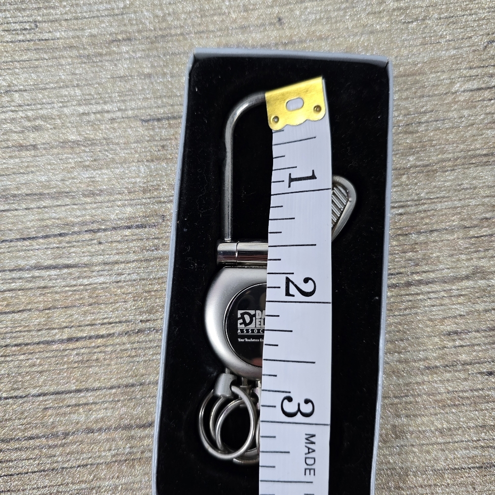Golf Themed Keychain - Picture 10 of 14